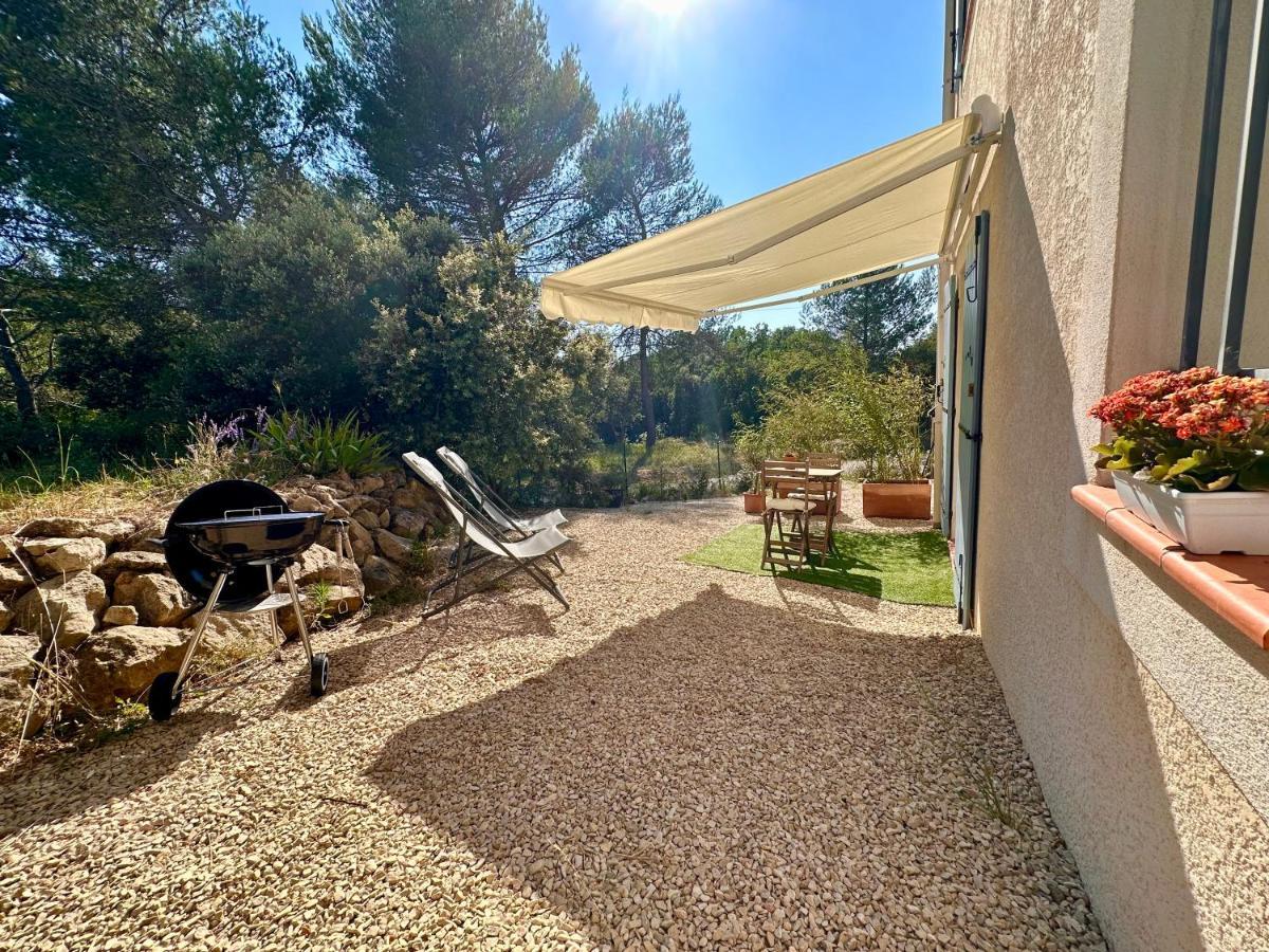 Paisible Studio Tout Neuf En Lisiere De Foret Peyrolles-en-Provence Экстерьер фото